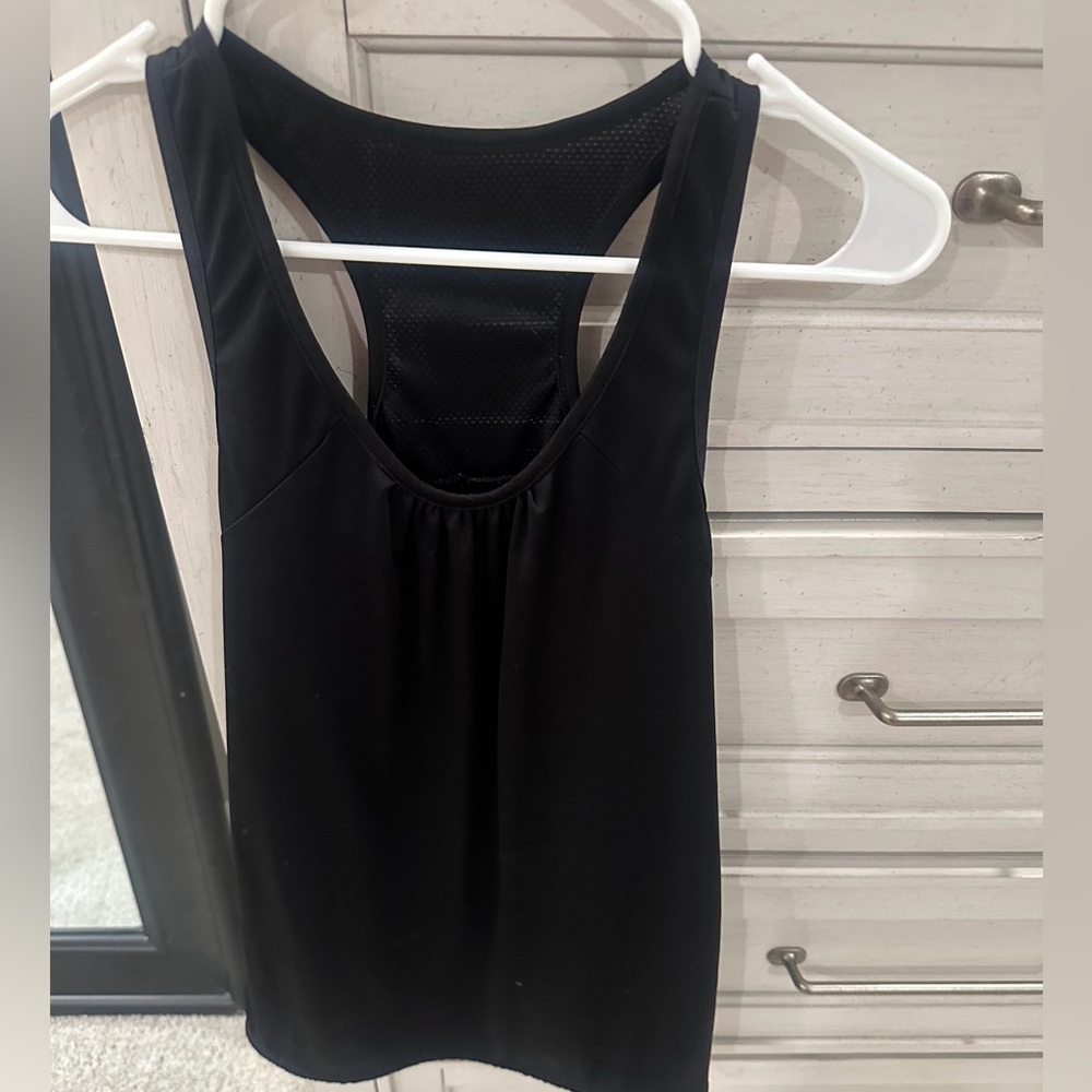 Danskin Now Black Racerback Mesh-Back Tank Top 2 qty. one red/one black